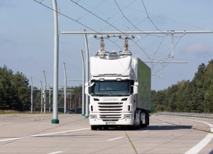 Siemens und Scania forschen gemeinsam am elektrifizierten Straßengüterverkehr / Siemens and Scania are conducting joint research into the electrification of road freight traffic